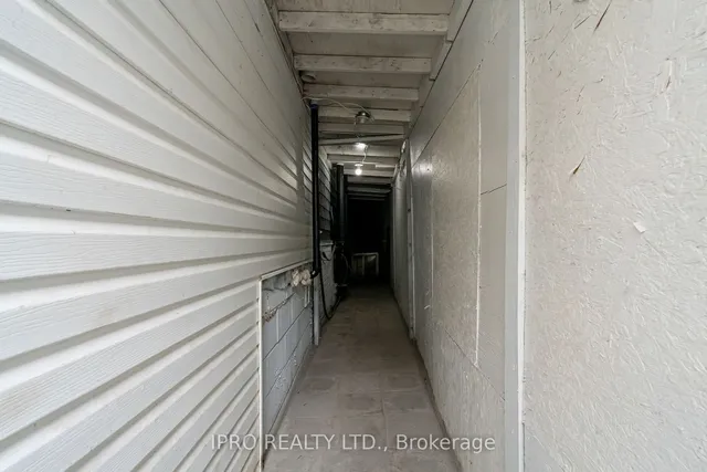Additional image 2 of 1140 Dufferin St