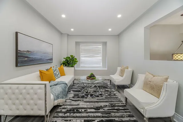 Additional image 6 of 120 Railroad St Unit 14