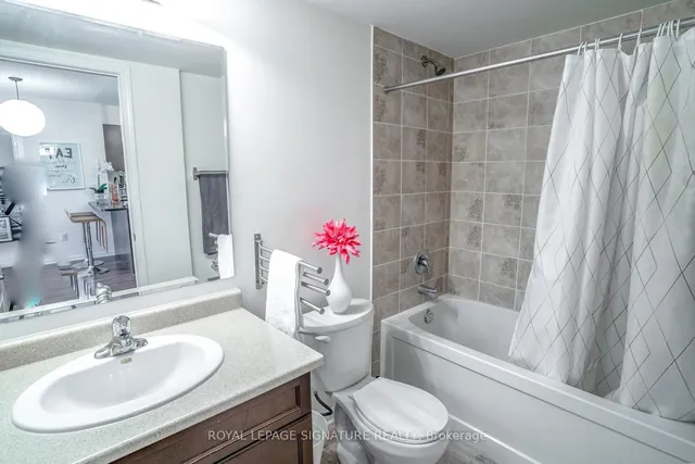 Additional image 21 of 70 Baycliffe Cres Unit 308