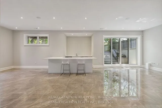 Additional image 36 of 62 Craigmore Cres