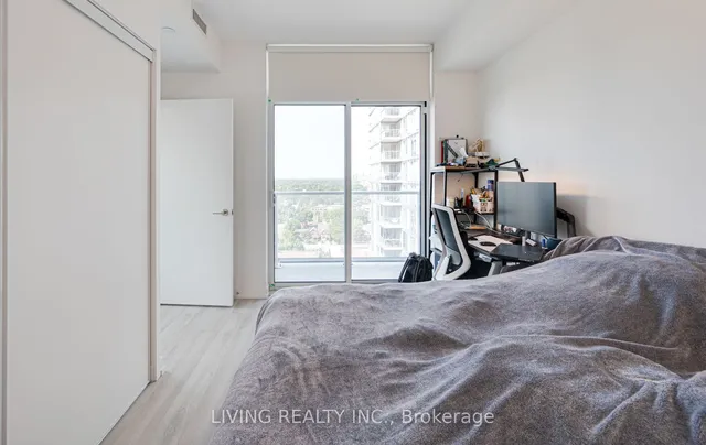 Additional image 27 of 33 Helendale Ave Unit 1512