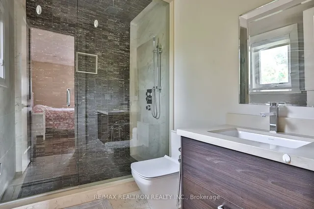 Additional image 25 of 24 Wedgewood Dr