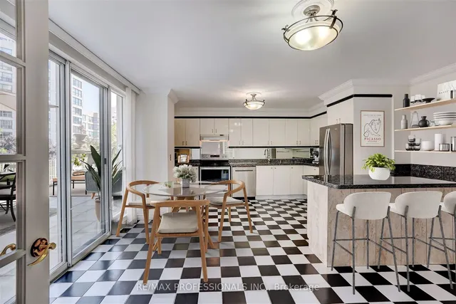 Additional image 12 of 2287 Lake Shore Blvd Unit 205