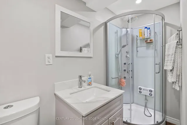 Additional image 18 of 52 Amiens Rd