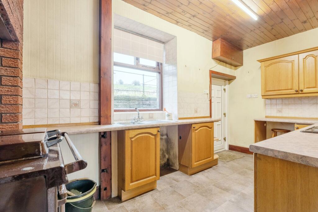 Additional image 10 of Burnley Road, Cliviger, Burnley, Lancashire, BB10