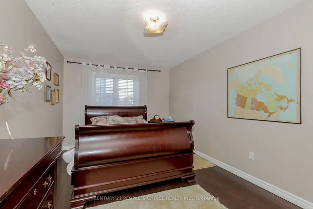 Additional image 21 of 14 Masters Green Cres