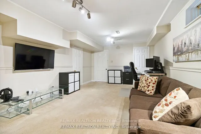 Additional image 32 of 80 Chiswell Cres