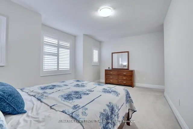 Additional image 32 of 119 Coastline Dr