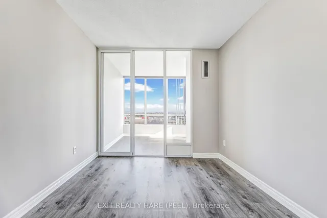 Additional image 6 of 26 Hanover Rd Unit 1002