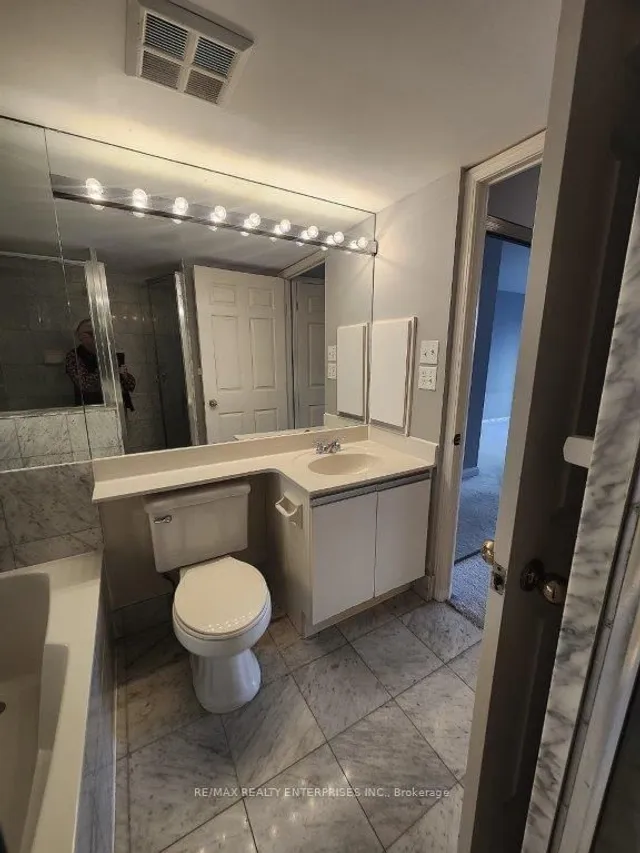 Additional image 24 of 24 Hanover Rd Unit 309