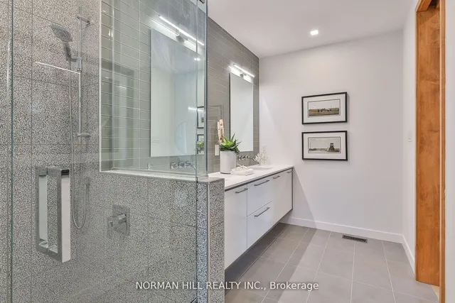 Additional image 14 of 15 Citation Dr