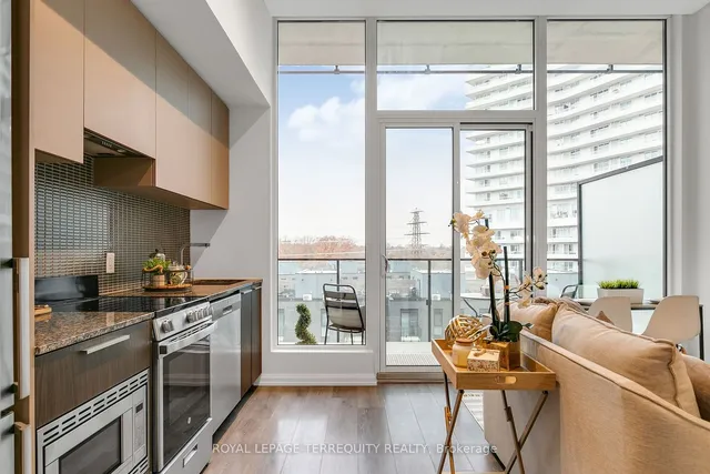 Additional image 15 of 4208 Dundas St Unit 520