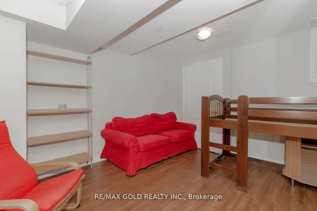 Additional image 37 of 71 Crocker Dr