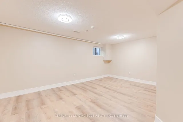 Additional image 24 of 107 FOSTER Cres