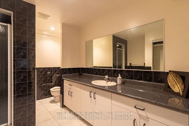 Additional image 38 of 8 Tremont Crt