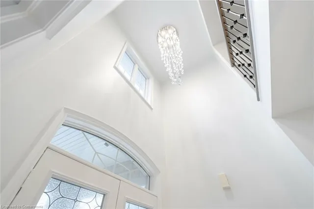 Additional image 3 of 8 Decorso Dr