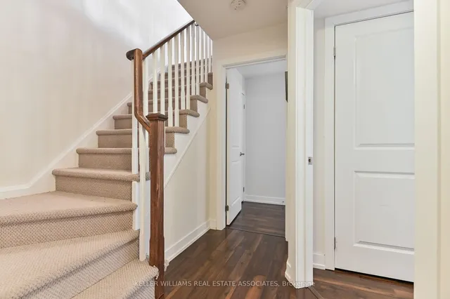 Additional image 15 of 10 Drummond St Unit 515