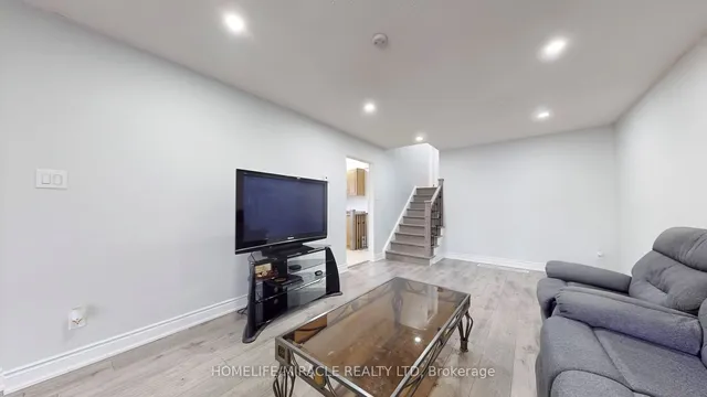 Additional image 7 of 22 Nancy McCredie Dr