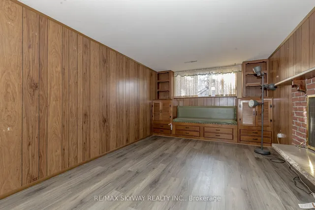 Additional image 32 of 115 Aloma Cres