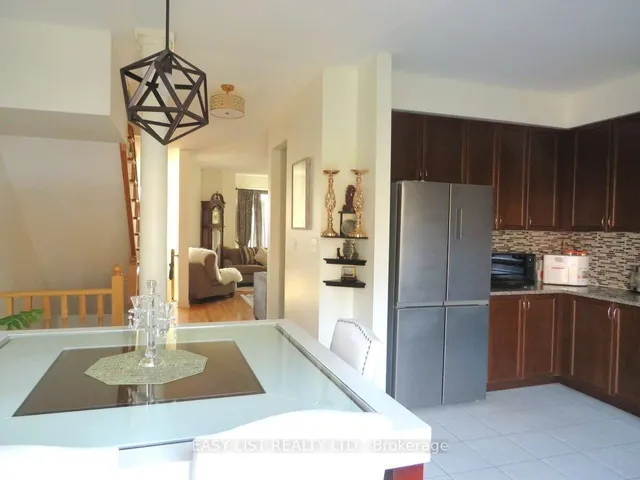 Additional image 8 of 34 Betty Nagle St