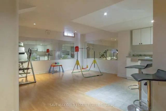 Additional image 22 of 75 Saintsbury Cres