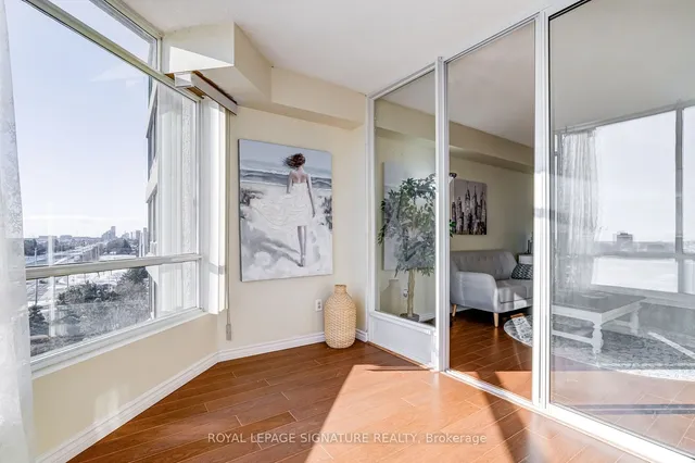 Additional image 3 of 26 Hanover Rd Unit 904