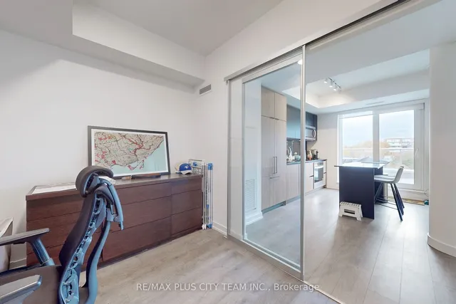 Additional image 21 of 150 Logan Ave Unit 515