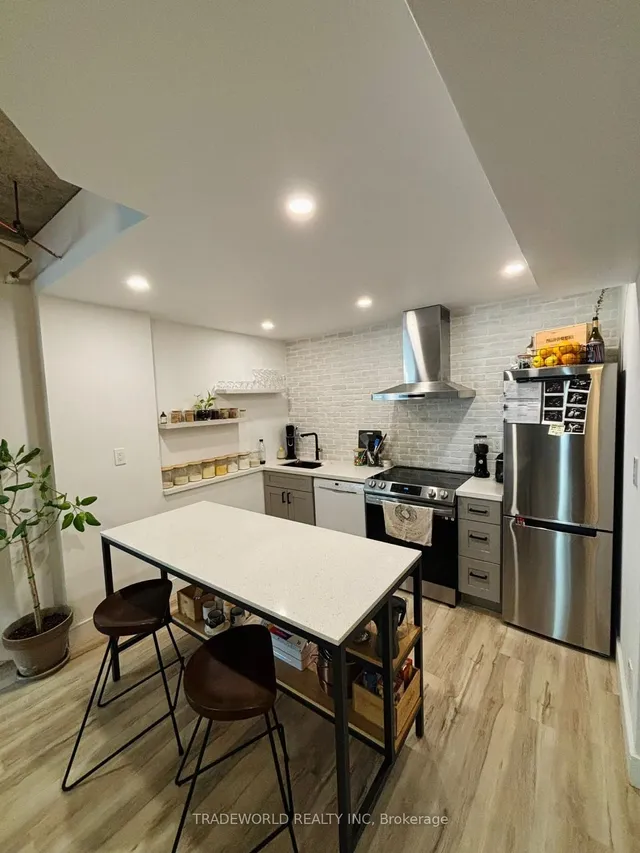 Additional image 6 of 24 Wellesley St Unit 322