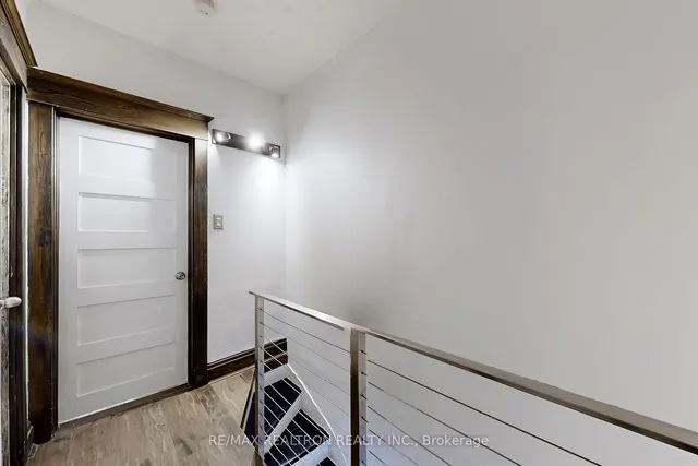 Additional image 18 of 1578 Dundas St