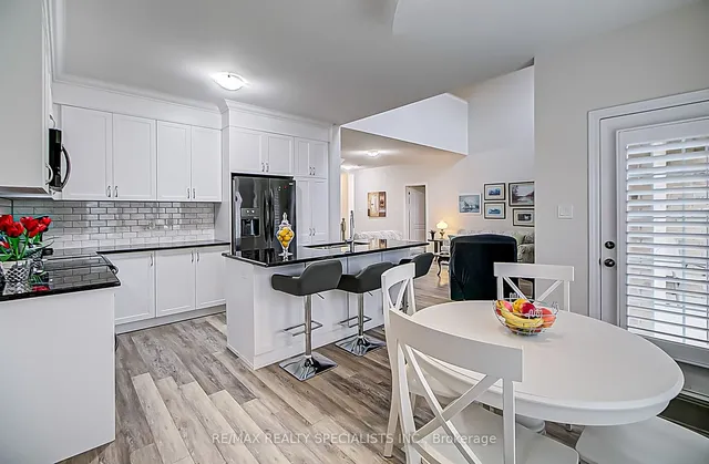 Additional image 12 of 4 Alamode Rd