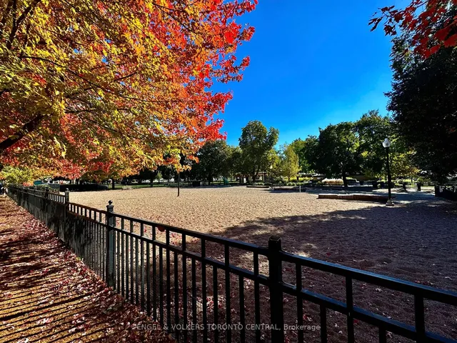 Additional image 10 of 167 Carlton St