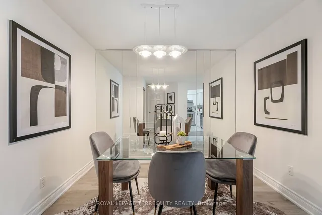 Additional image 11 of 30 Greenfield Ave Unit 1716