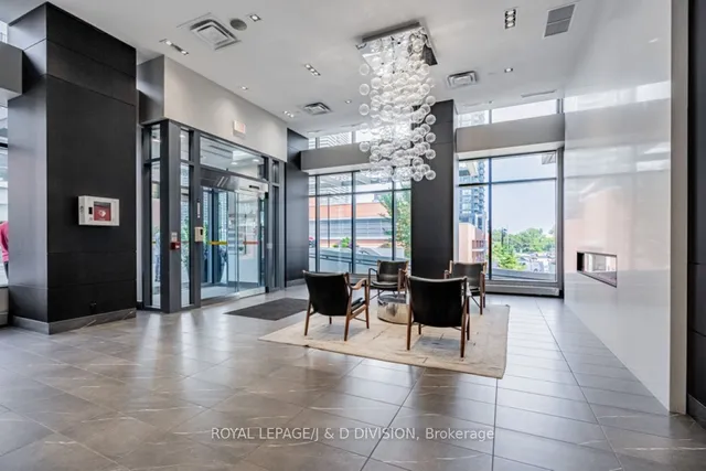 Additional image 30 of 10 Park Lawn Rd Unit 910