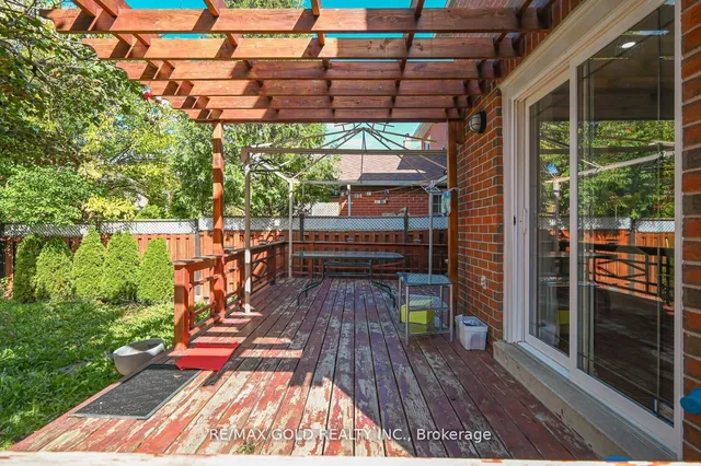Additional image 36 of 39 Blue Spruce St