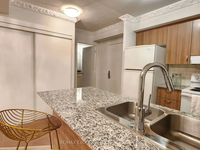 Additional image 18 of 5740 Yonge St Unit 803