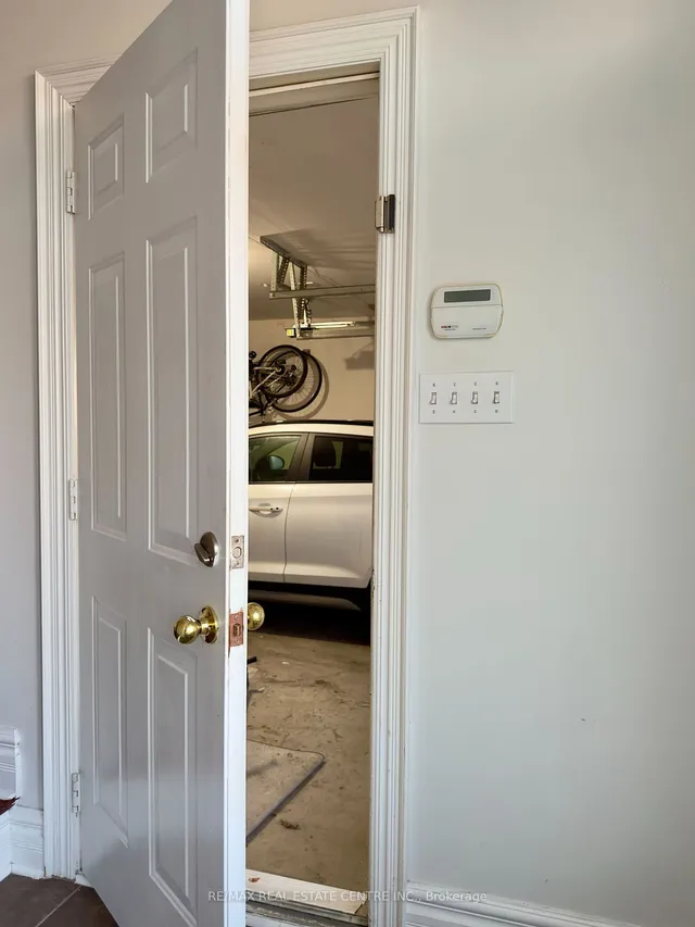 Additional image 3 of 5 Streamline Dr