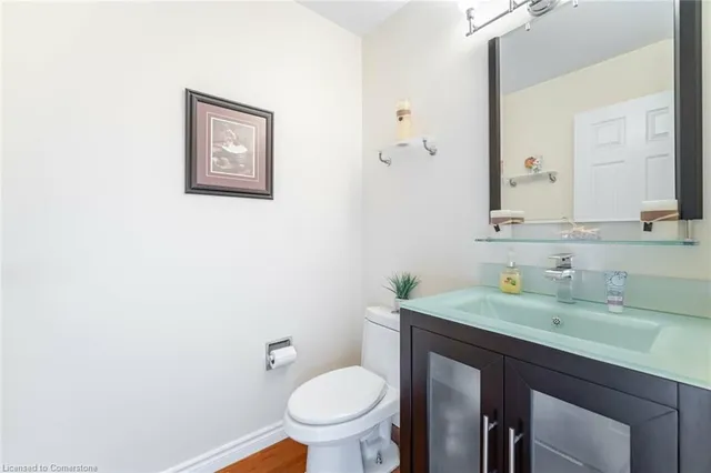 Additional image 20 of 140 Lord Simcoe Dr