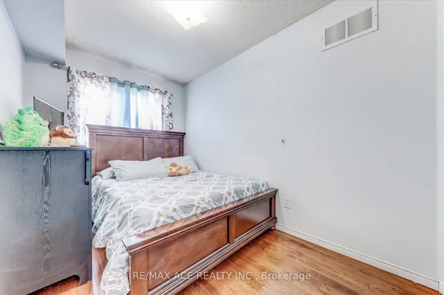 Additional image 23 of 112 Pinery Tr