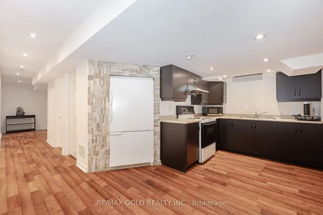 Additional image 24 of 61 Birch Tree Tr