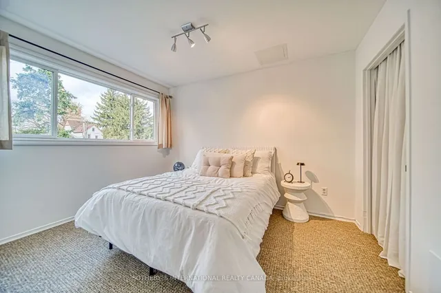 Additional image 30 of 155 Woodbine Ave Unit 5