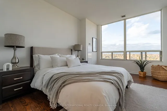 Additional image 23 of 1 Aberfoyle Cres Unit PH03