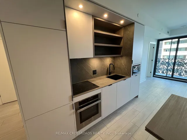 Additional image 11 of 55 Charles St Unit 1401