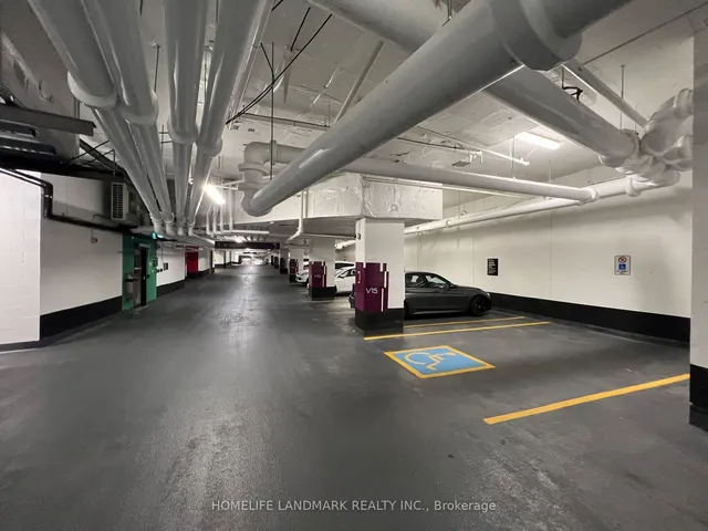 Additional image 36 of 585 Bloor St Unit 2121