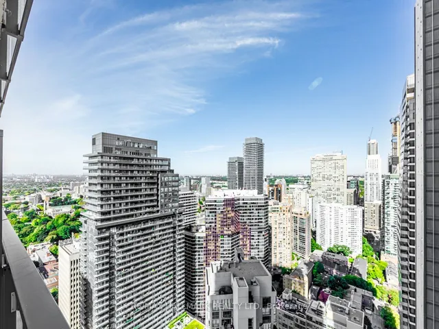 Additional image 23 of 11 Wellesley St Unit 3909