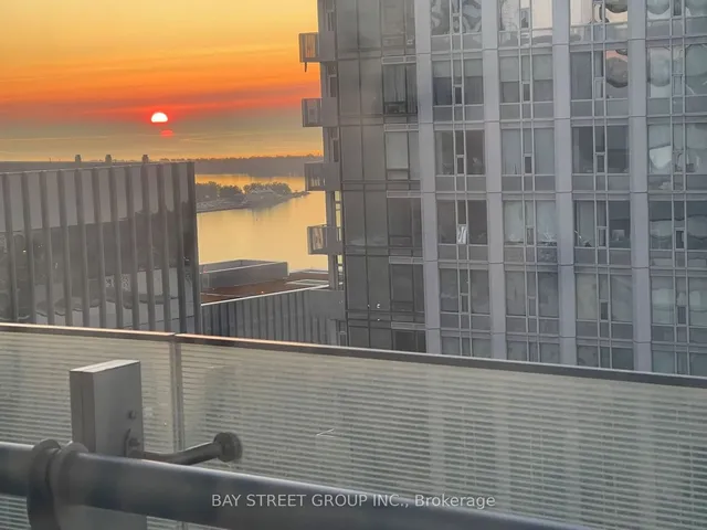 Additional image 14 of 12 York St Unit 5003