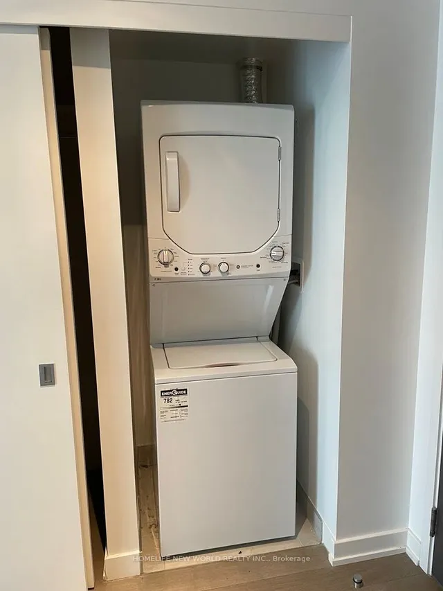 Additional image 17 of 20 Lombard St Unit 3512