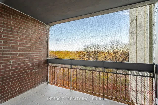 Additional image 25 of 4673 Jane St Unit 609