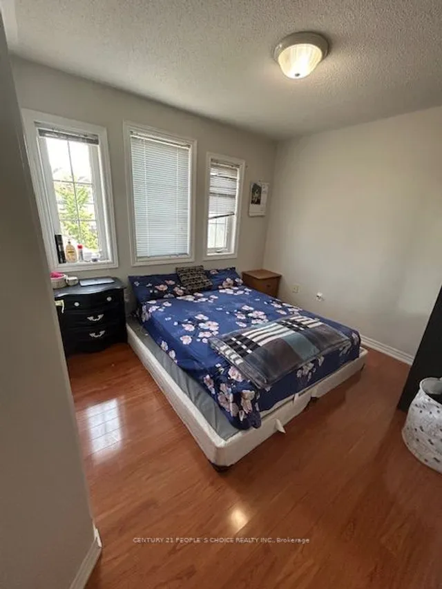 Additional image 24 of 33 Fishing Cres