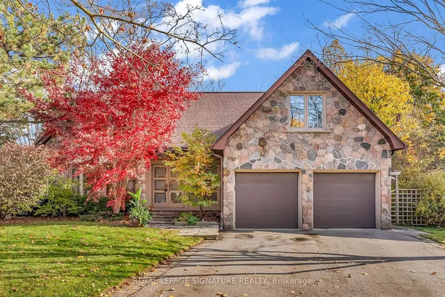 26 Lia Cres