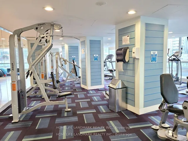 Additional image 12 of 18 Yonge St Unit 1915